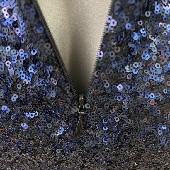 Dress the Population Dress Womens L Blue Sequin Mini Plunge Neckline Sleeveless - Picture 5 of 9